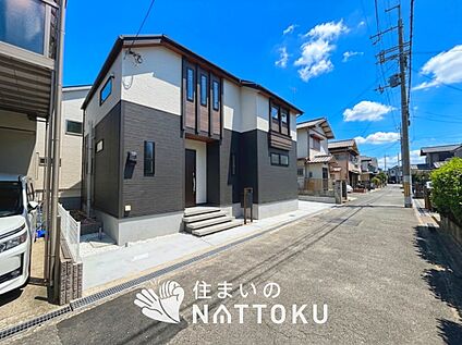 現地写真（前道含む外観）