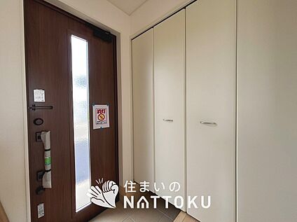 現地写真(玄関)