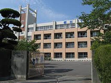岩出市立岩出中学校 2700ｍ(徒歩34分)