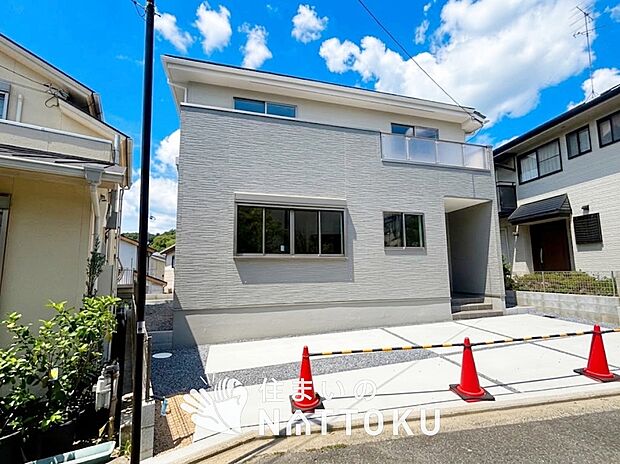 【現地写真(外観)】健康被害に配慮したもっとも安全性の高い建材を採用し、シックハウス対策をしております。
