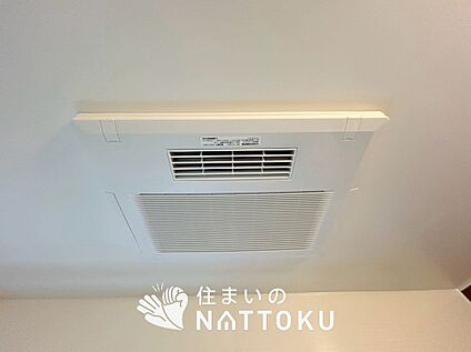 浴室暖房換気乾燥機