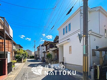 現地写真（前道含む外観）