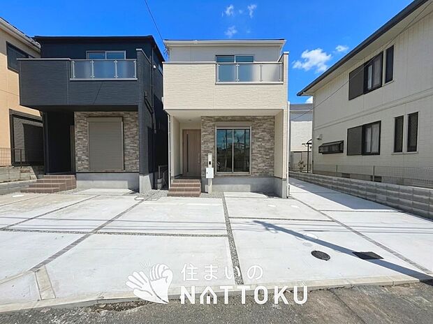 【現地写真(外観)【2号地】】断熱性、気密性を高める工夫で一年中ずっと心地よく暮らせる、高気密・高断熱です。