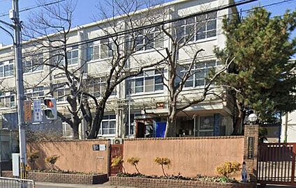 京都市立勧修小学校 960ｍ(徒歩12分)
