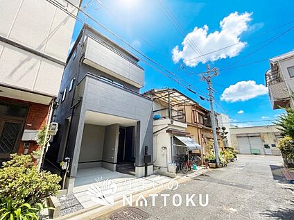 現地写真（前道含む外観）