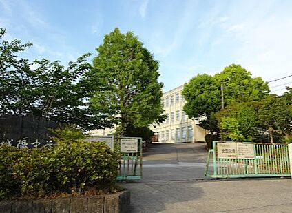 城陽市立南城陽中学校 1400ｍ(徒歩18分)