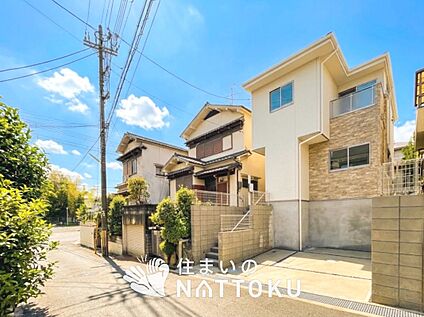 現地写真（前道含む外観）