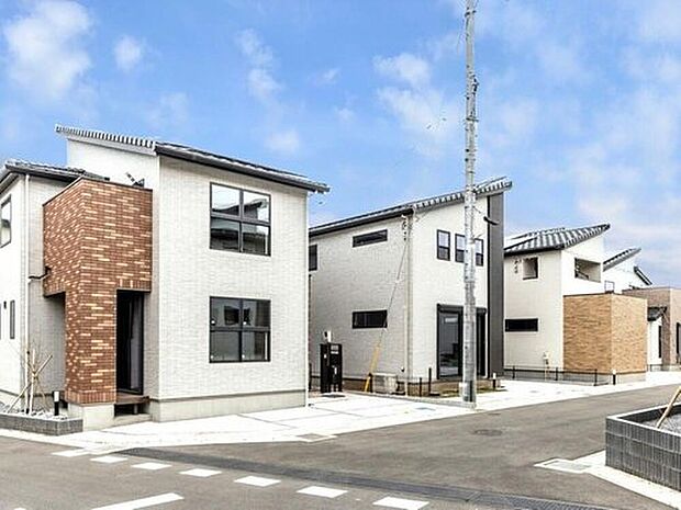 【南柏セカンドステージ　街並み】
自然豊かで都心までもほど近い千葉県柏市にZEHの住まい8邸が完成しました。

※一部ZEH住宅でない場合がございます。詳しくはスタッフにお問い合わせください