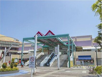 ニッケコルトンプラザ 約2100ｍ(自転車で約10分)