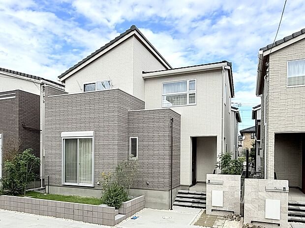 【【モデルハウス8号棟　外観】】家具付きモデルハウス住戸も販売中！最終2邸販売となりました。
※2025年10月撮影