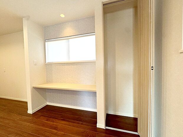 【収納・ワークスペース】 (撮影日:2025/9/1)