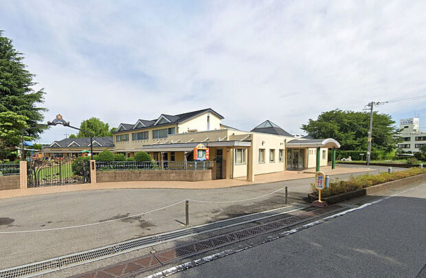 さかいね幼稚園(約1,077m)