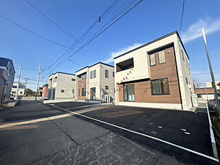 ブルーミングガーデン 札幌市西区西野4条2丁目2期3棟 外観