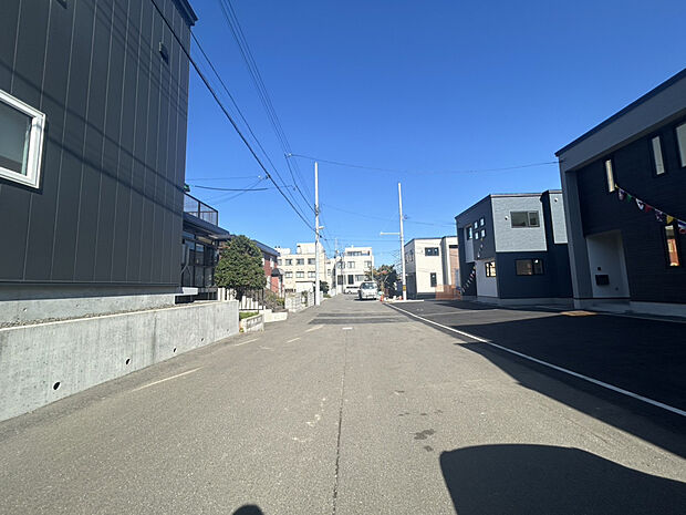 【前面道路 6.0m】設計と建設の両方で住宅性能評価書を取得。高い品質基準をクリアした信頼の住まいです。