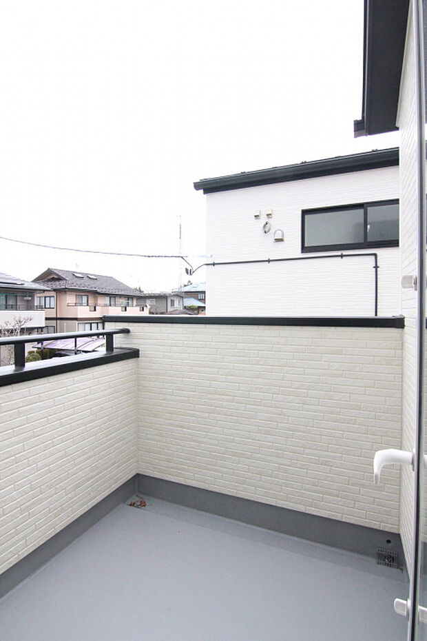 【洋室(1)バルコニー】【1号棟】