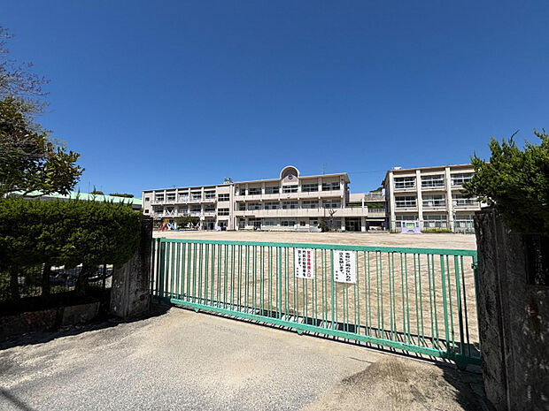 藤川小学校　
