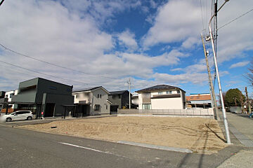 ブルーミングガーデン 一宮市小信中島2棟 外観