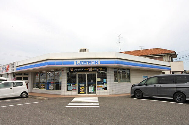 ローソン浅井尾関店（約600m）