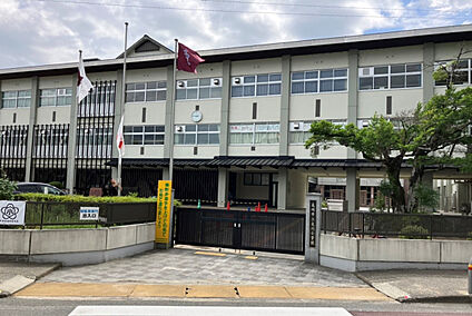 【亀岡小学校】 1000m