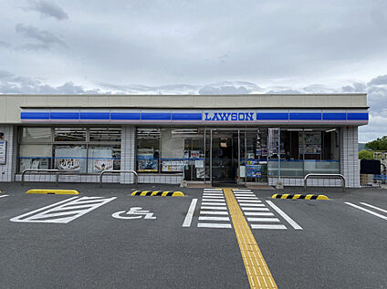 【ローソン亀岡頼政塚店】 850m