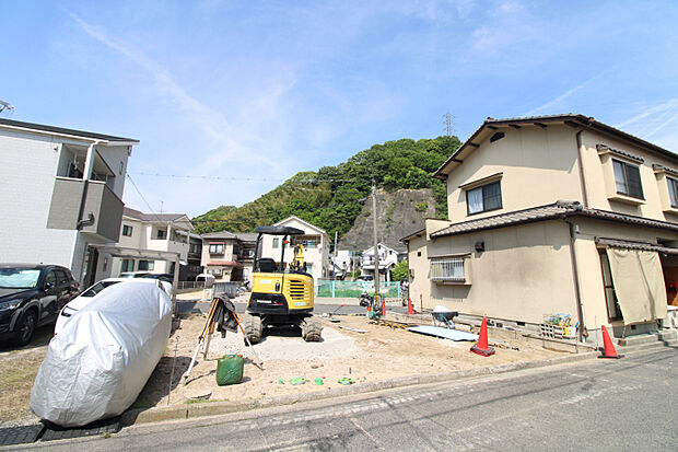 前面道路から見た宅地