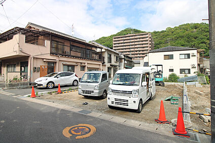 前面道路から見た宅地