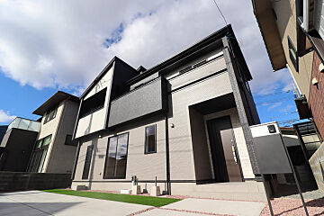 ブルーミングガーデン 岡山市中区関4期1棟-長期優良住宅- 外観