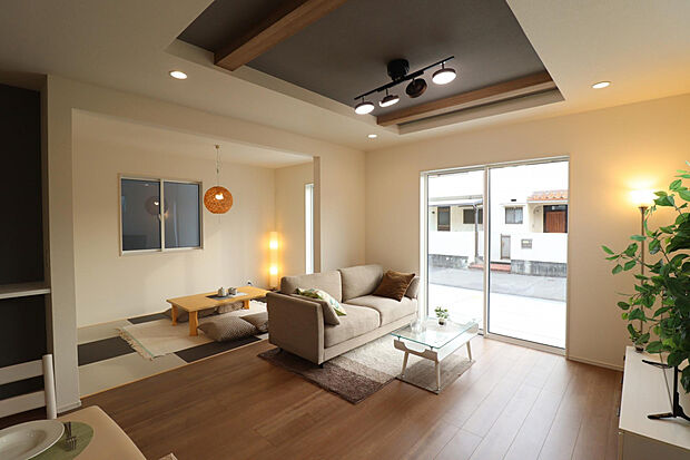 【【(1)号棟】モデル家具設置中！】家具付き販売ではございません。