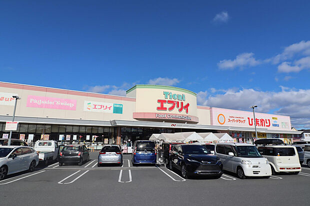 業務スーパーエブリイ茶屋町店（約940m）