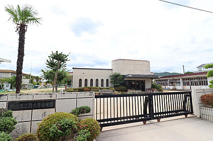西大寺幼稚園 2200m