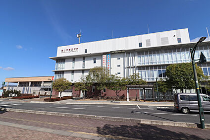 岡山市東区役所 550m