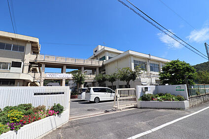 操山中学校 350m