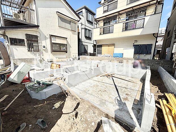 武蔵野線新座駅　徒歩12分！4LDK。小学校まで徒歩3分！