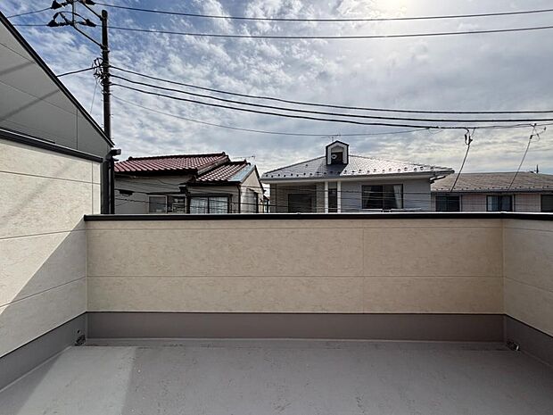 風通しの良いバルコニー