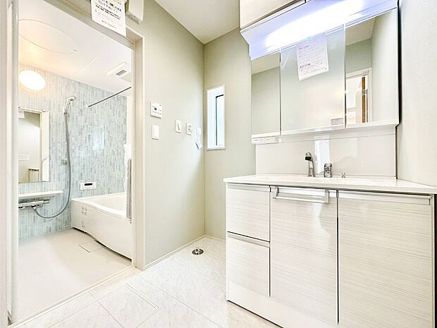 機能性に優れた洗面化粧台