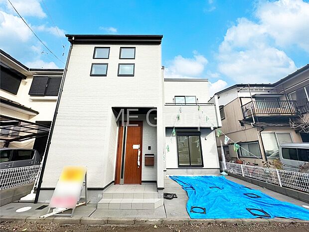 たっぷりの陽光と心地よい風が舞い込む住まい