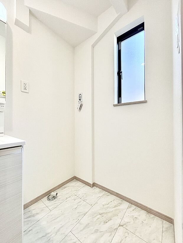 身支度もスムーズにおこなえる脱衣場