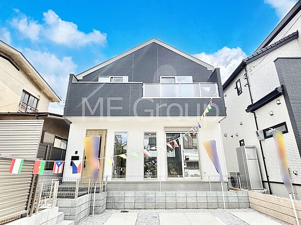 たっぷりの陽光と心地よい風が舞い込む住まい