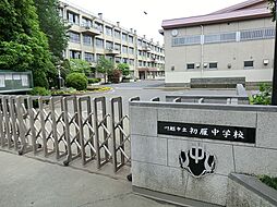 西武新宿線「本川越」駅 バス乗車7分、川越氷川神社バス停下車 徒歩7分