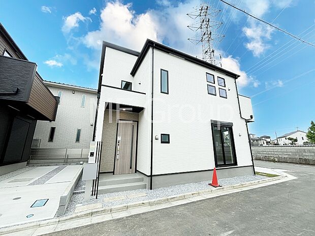 【現地外観写真】たっぷりの陽光と心地よい風が舞い込む住まい