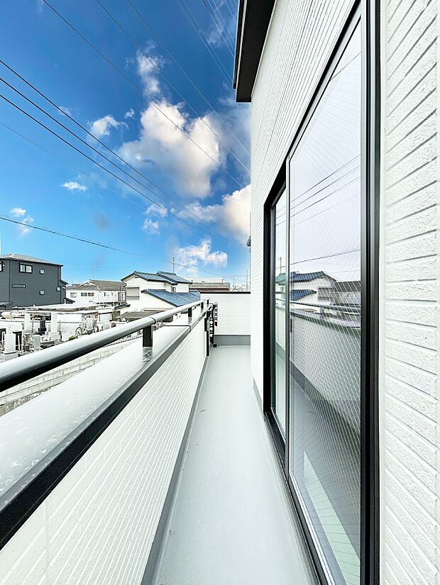 【バルコニー】風通しの良いバルコニー