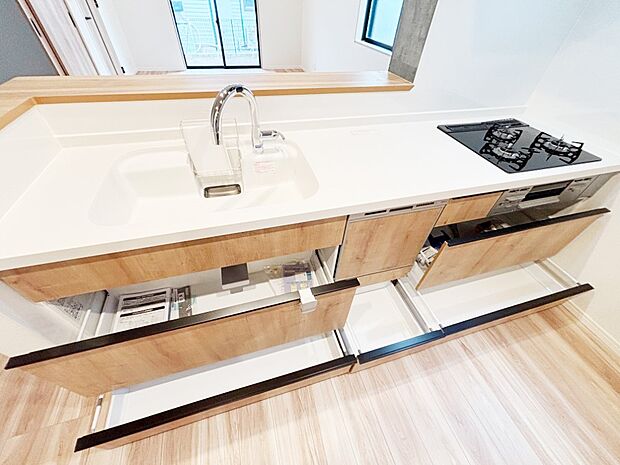 【スライド収納】使いやすさを優先したスライド式収納タイプ！