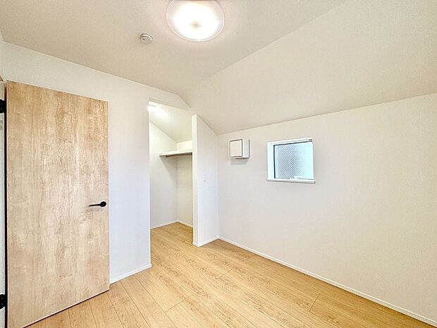 【キッチン】ゆとりあるキッチンではご家族と楽しくお料理ができます。