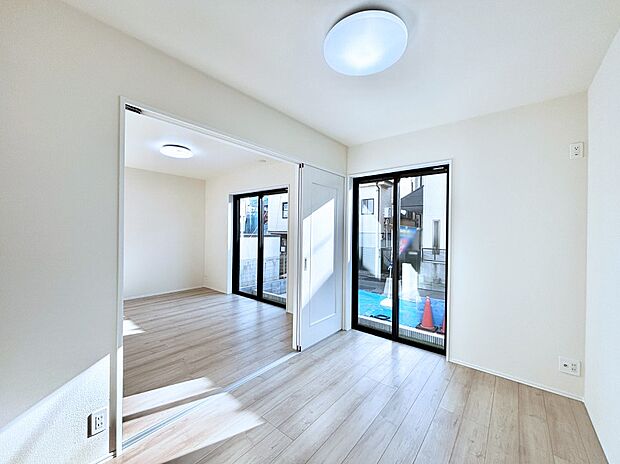 【ダイニング】家族が自然と集まる憩いのスペースになりそう