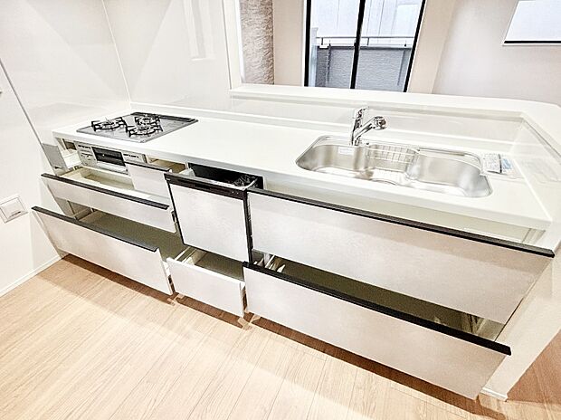 【その他設備(スライド収納)】使いやすさを優先したスライド式収納タイプ！