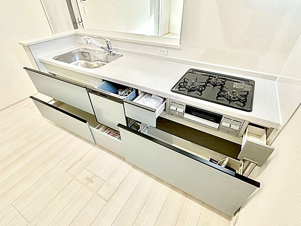 【その他設備(スライド収納)】使いやすさを優先したスライド式収納タイプ！