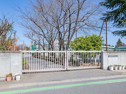 新座市立第三中学校 約1280m(14分～16分)