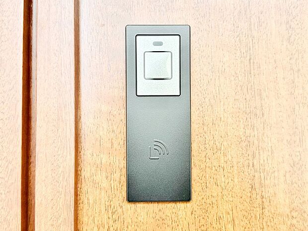 【その他現地】スマートに開錠できる電子キー