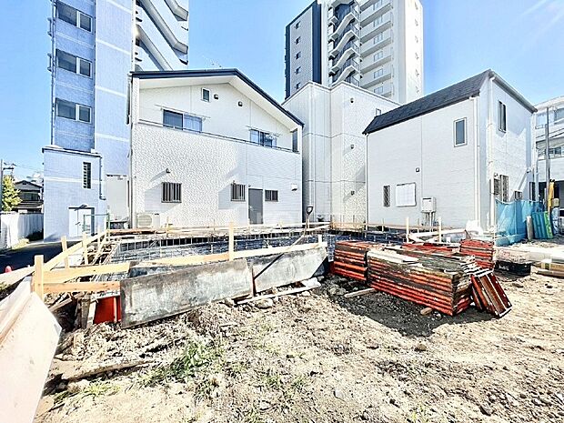 【現地外観写真】溢れる陽光でご家族の笑顔も輝く