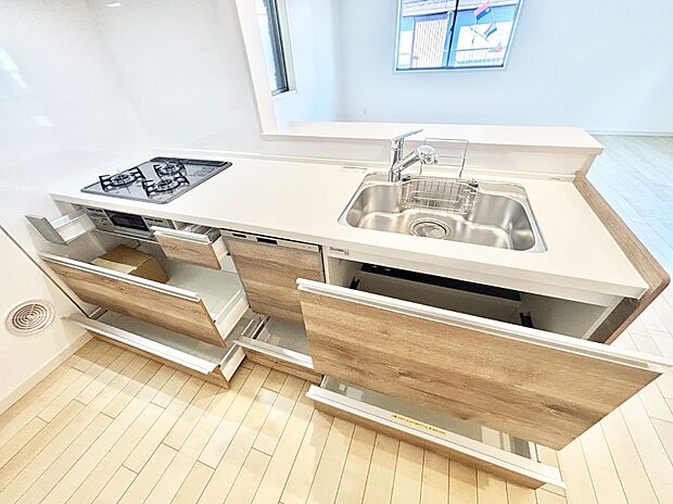 【その他設備(スライド収納)】使いやすさを優先したスライド式収納タイプ！